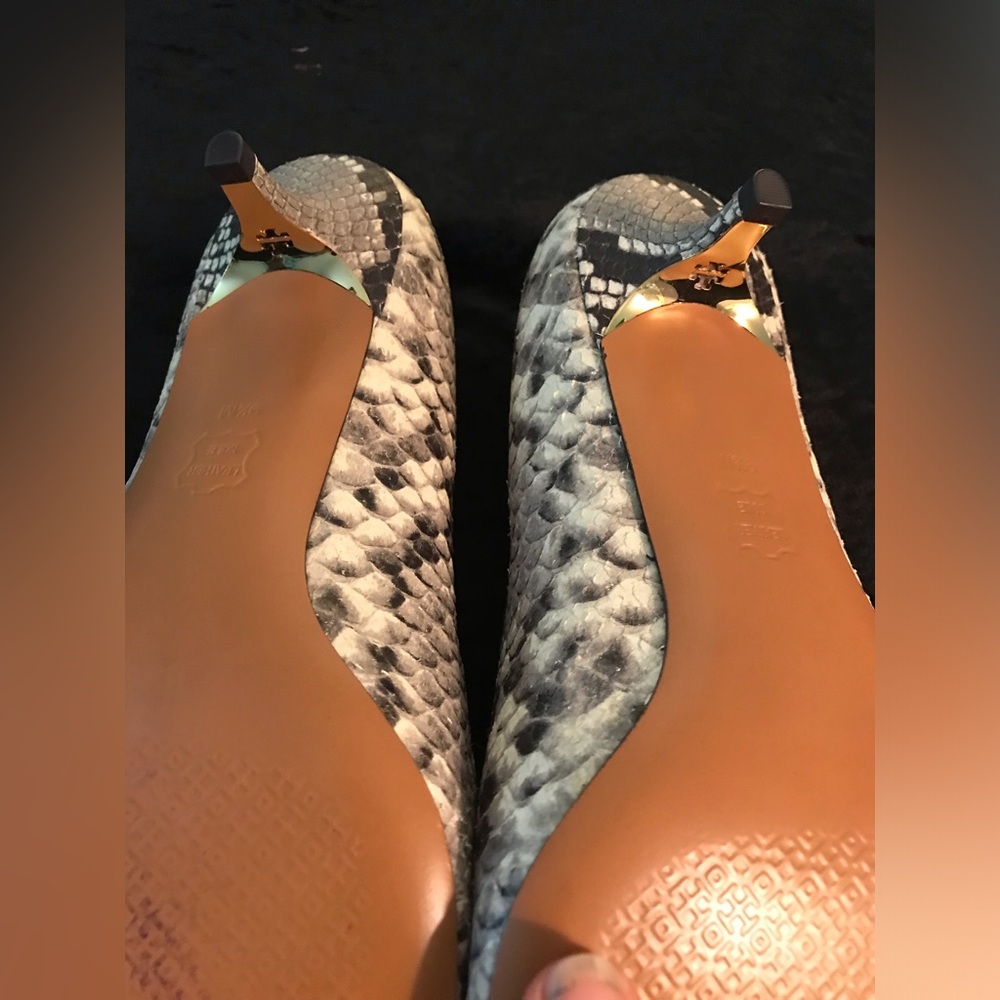 Tory Burch Kitten Heels - Picture 7 of 12